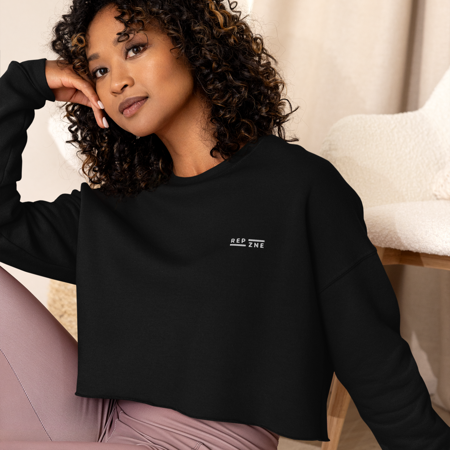 REP-ZNE Womens Crop Sweatshirt